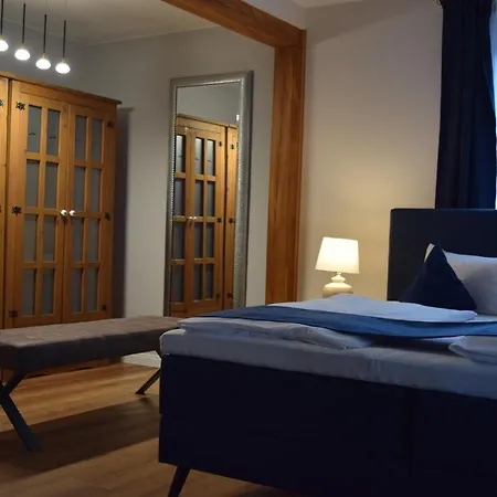 祖姆库隆普瑞森兰德酒店 酒店