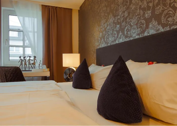 Zum Kronprinzen Hotel