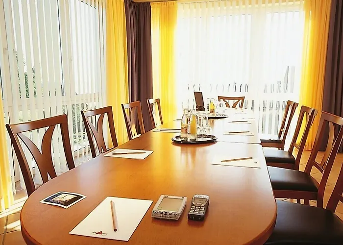 Zum Kronprinzen Hotel