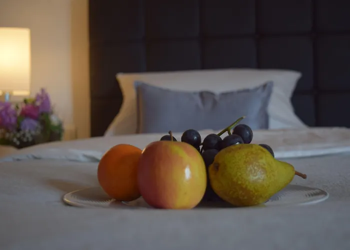 Zum Kronprinzen Отель Обервезель