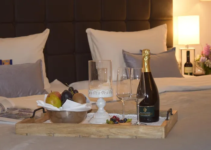 Zum Kronprinzen Hotel 3*